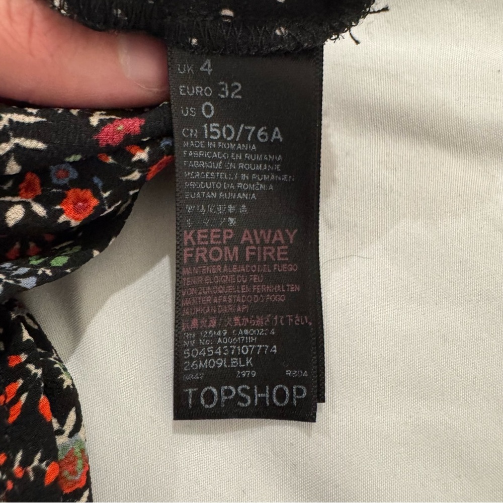 TOPSHOP Mix & Match Floral Spot Wrap Dress | Size 0 - Picture 9 of 9